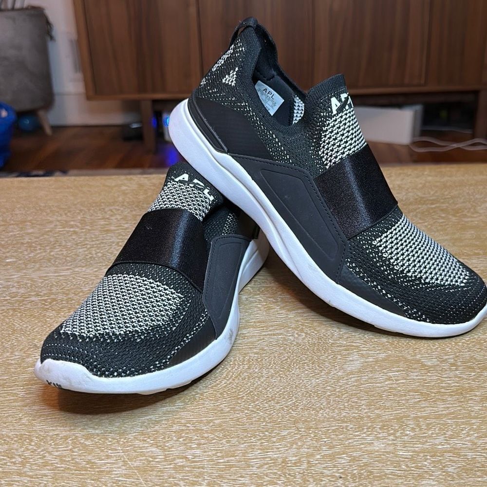 APL Techloom Bliss‎